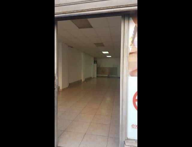 64M² RETAIL FOR SALE IN SOUTH BEACH